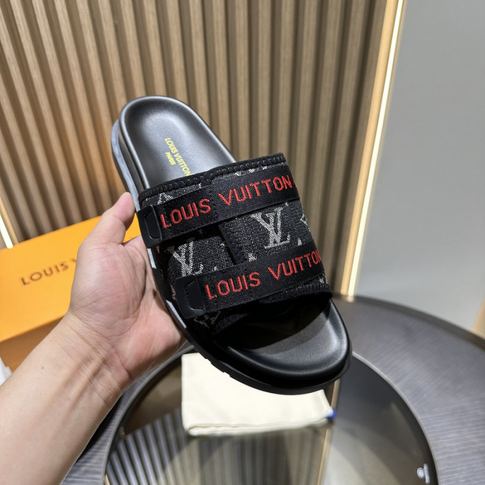 L0VT SANDAL