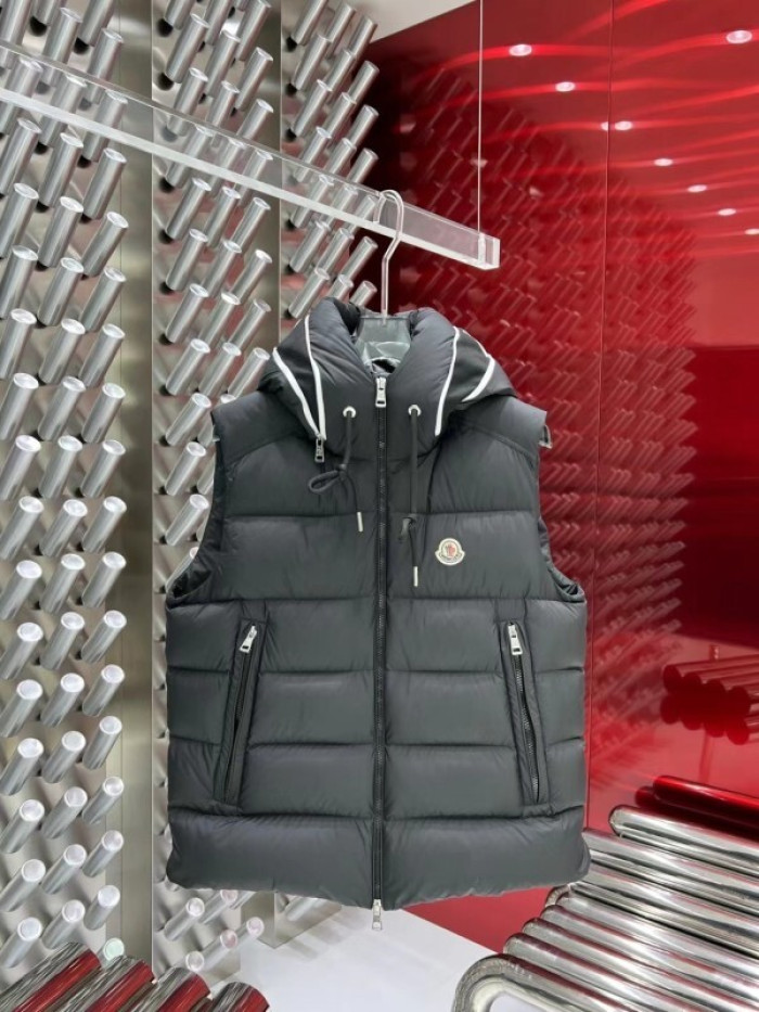 M0*C1ER DOWN JACKET