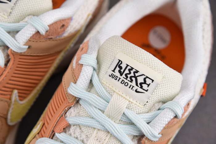 Nike Zoom Vomero 5 Have a Nike Day FN8889-181