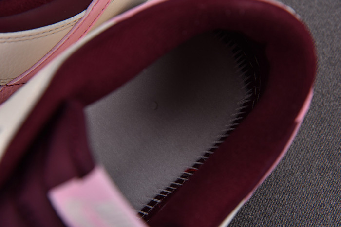 NIKE DUNK LOW Valentine