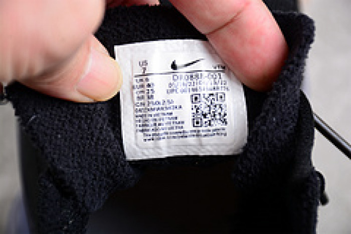 Nike Air Max Scorpion "Black" DR0888-001