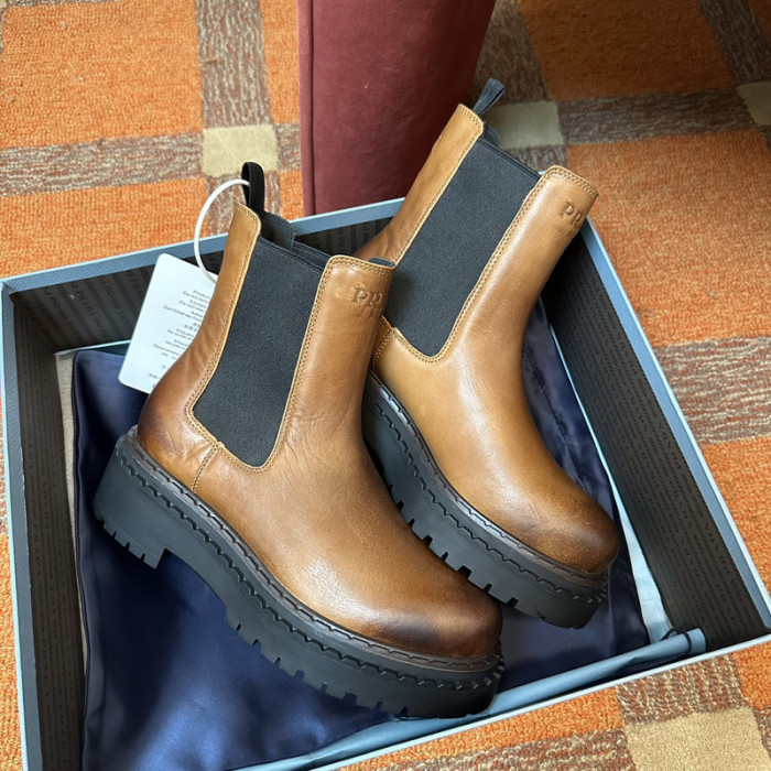 PRAD BOOTS