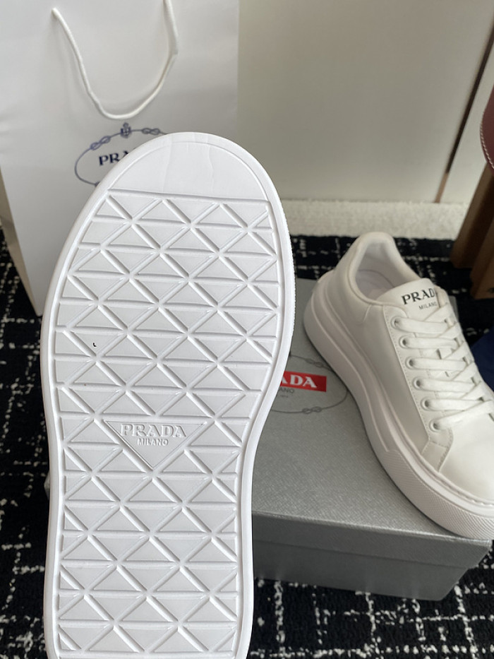 PRAD SNEAKER