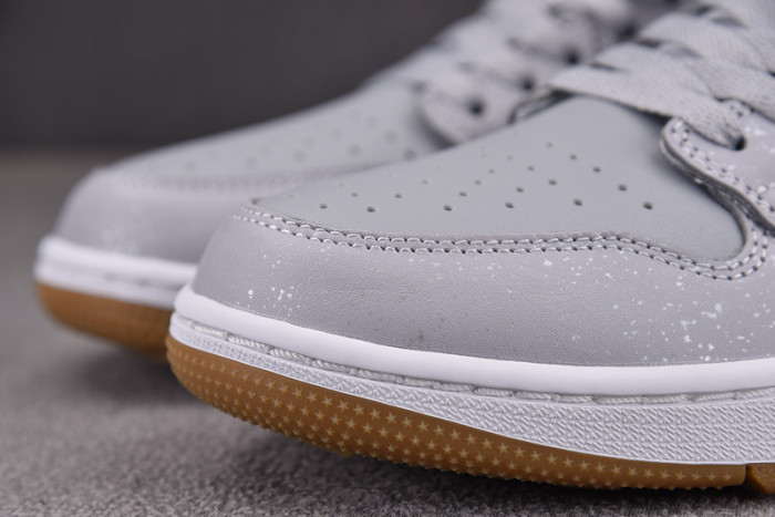 Air Jordan 1 Retro Low Golf Wolf Grey Gum  DD9315-006