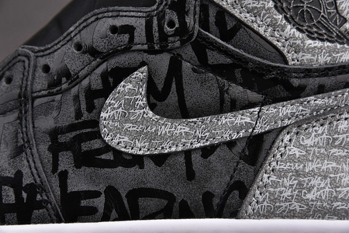 AIR JORDAN 1 HIGH OG “REBELLIONAIRE” 555088-036